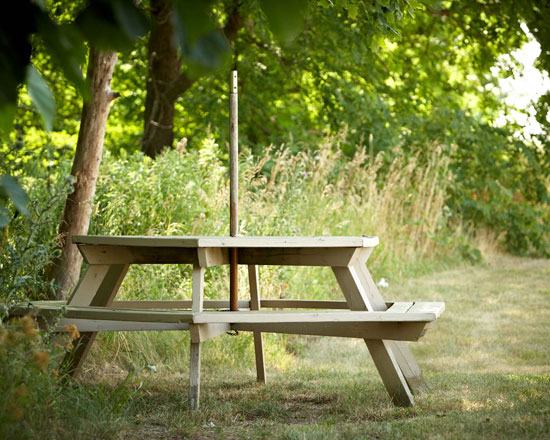 Bochsler Photo Imaging picnic table