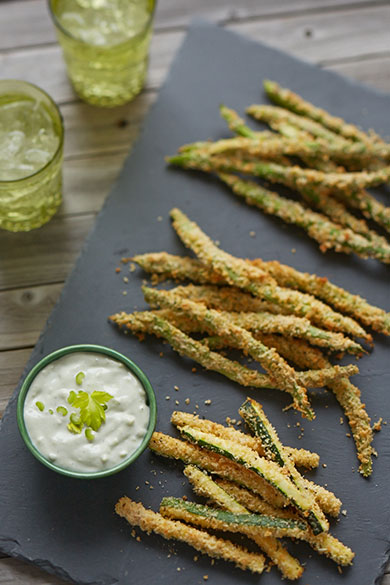 Food Photography Melt Magazine Vegetable Tre Stelle Frites with Castello Blue Cheese Yogurt Dip by BP imaging