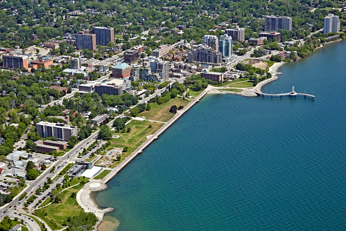 Aerial photo of the City of Burlington centering on Spencer Smith Park