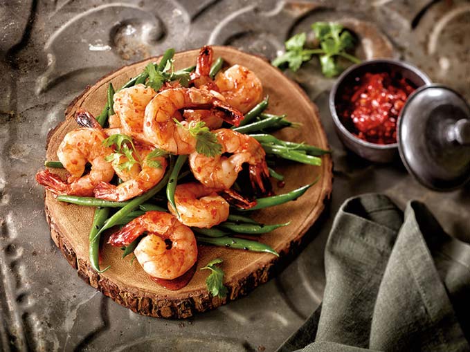 Recipe Food Photography of Sweet and Spicy Shrimp with Green Beans