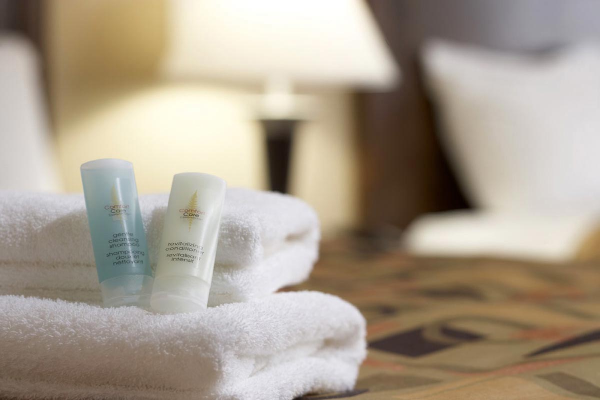 Hotel Photographer bathing products shampoo and conditioner
