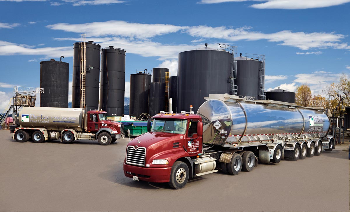 Mississauga Industrial Photographer Da-Lee dust control tanker trucks